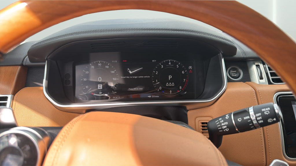 Used 2020 Fuji White Land Rover Autobiography image 29