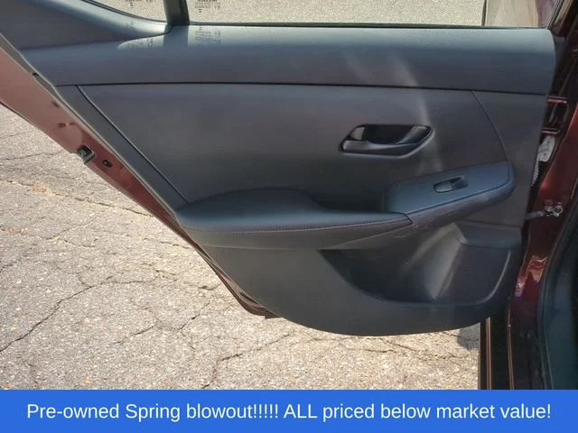 Used 2025 Red Nissan SV image 32