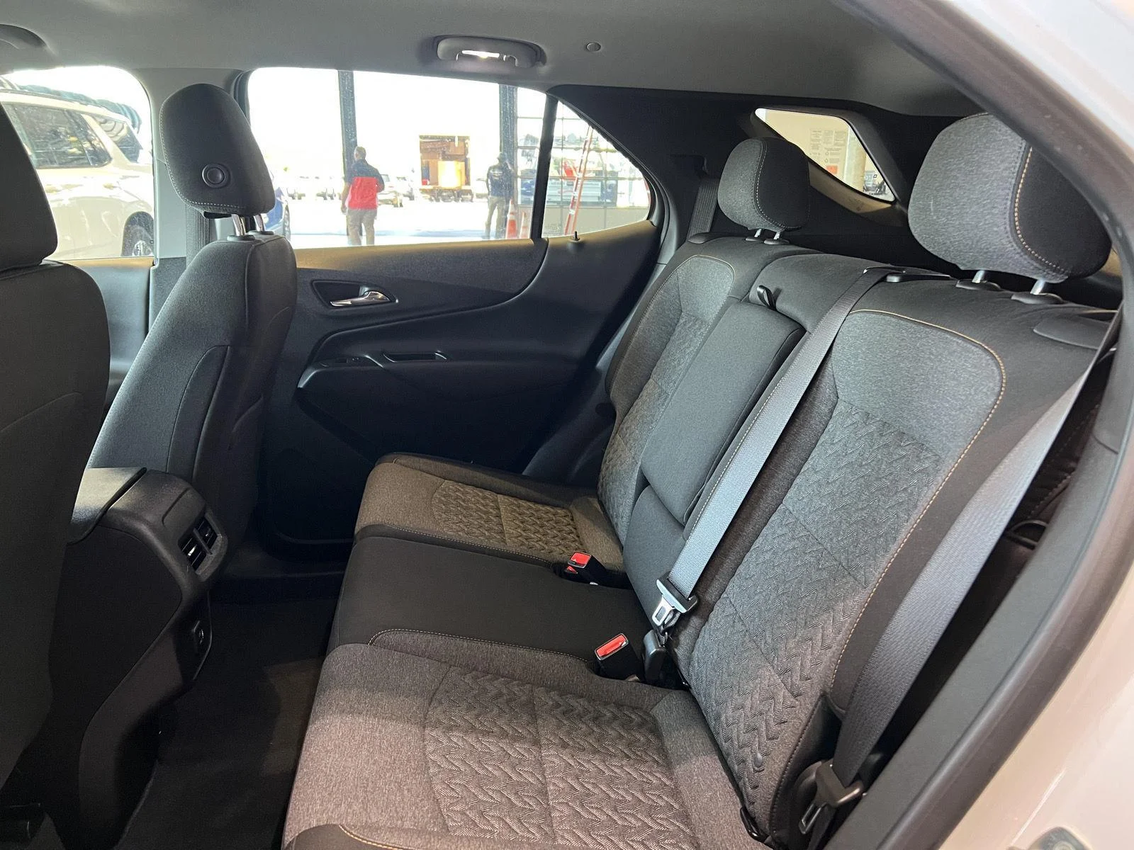 Used 2024 Summit White Chevrolet LT image 17