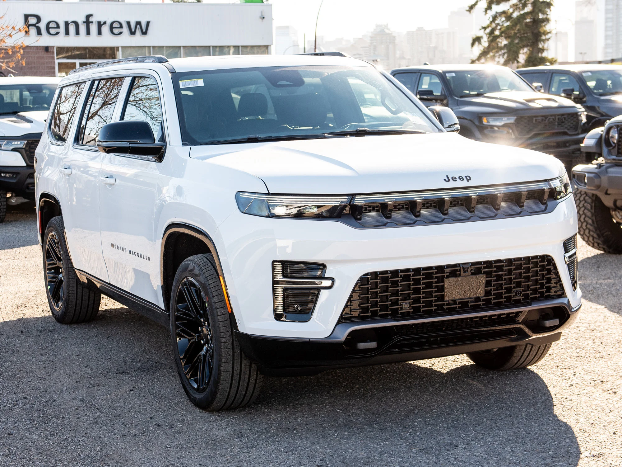New 2026 White Jeep Limited Reserve* image 7
