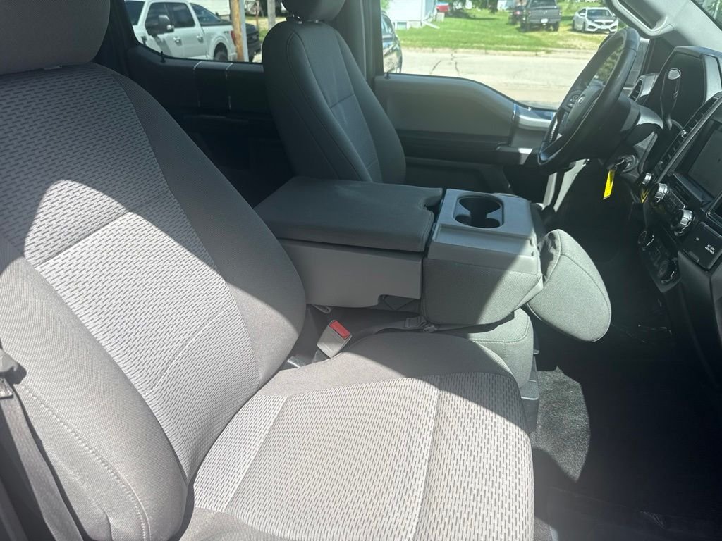 Used 2018  Ford XLT image 35