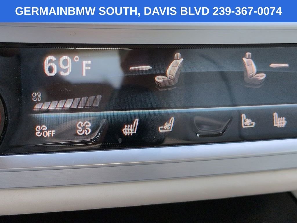 Certified Used 2022 Black Sapphire Metallic BMW ALPINA B7 xDrive image 25