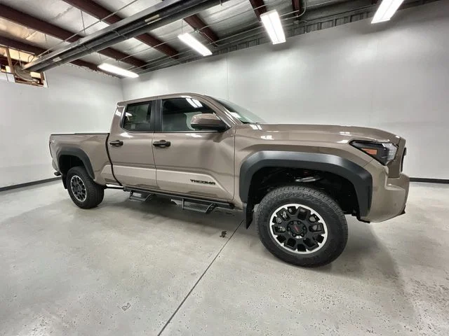 2026 Toyota Tacoma TRD Off Road - Photo 9