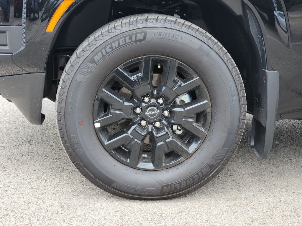 New 2026 Super Black Nissan Crew Cab SV image 10