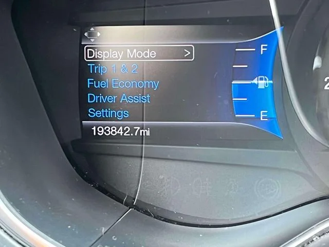 Used 2015 Guard Ford Titanium image 37