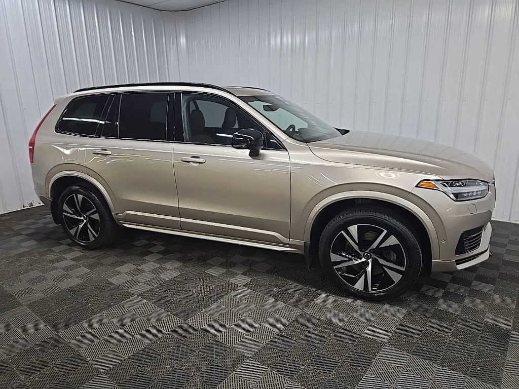 Used 2023 Gray Volvo T8 Plus Dark Theme 7 Passenger image 1