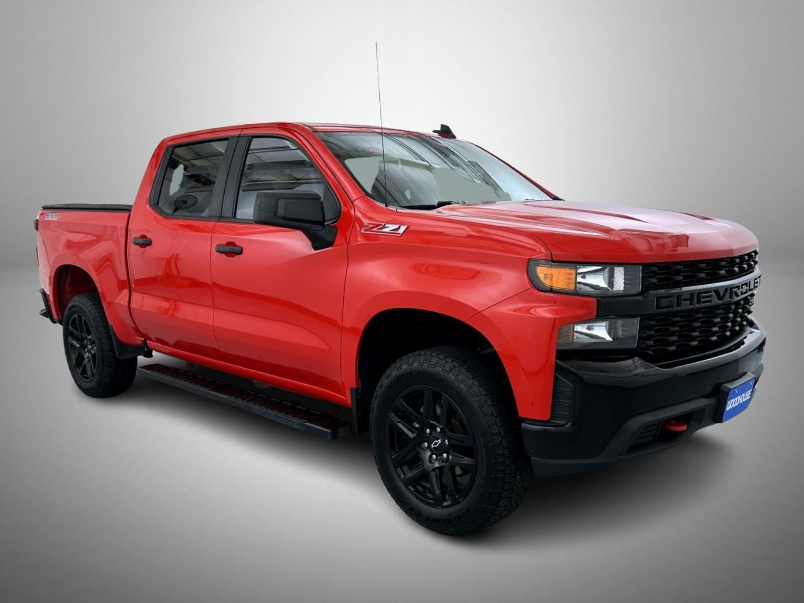 Used 2021 Red Chevrolet Custom Trail Boss image 3