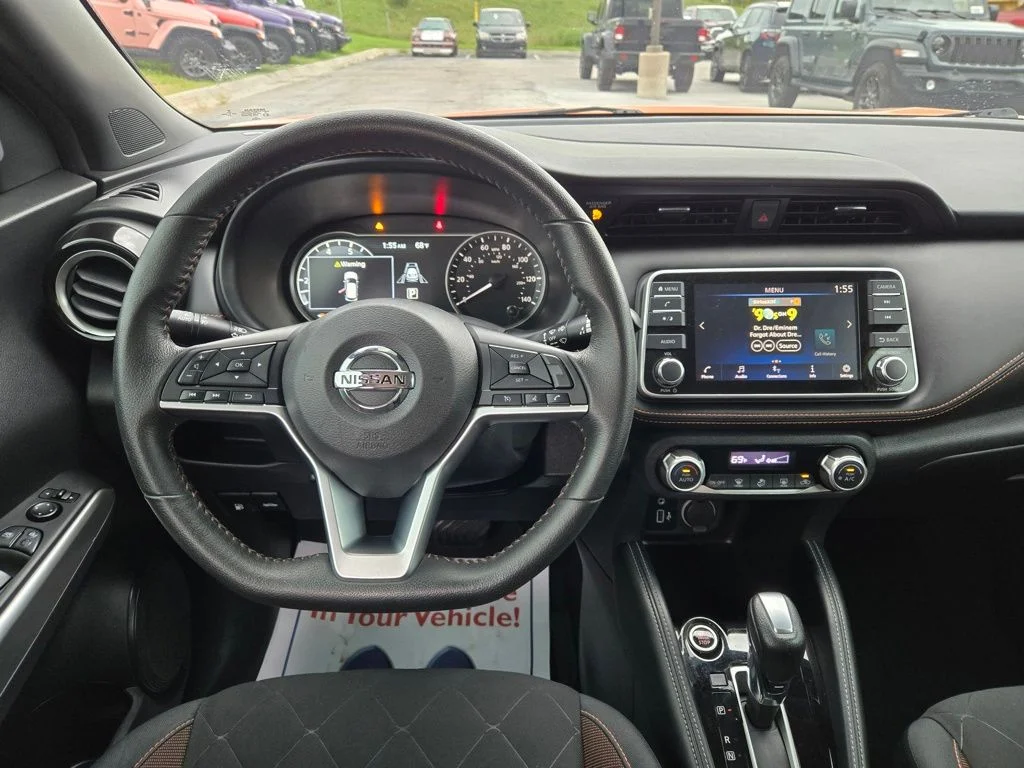 Used 2020 Orange Nissan SR image 16