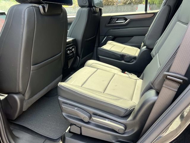 2026 GMC Yukon Denali - Photo 11