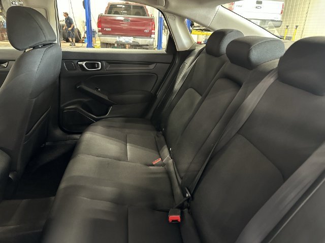 Used 2022 Silver Honda EX image 31