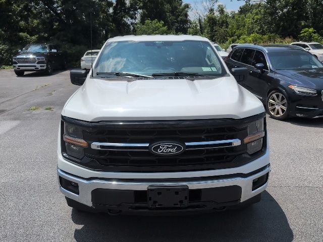 Used 2025 White Ford XLT image 2