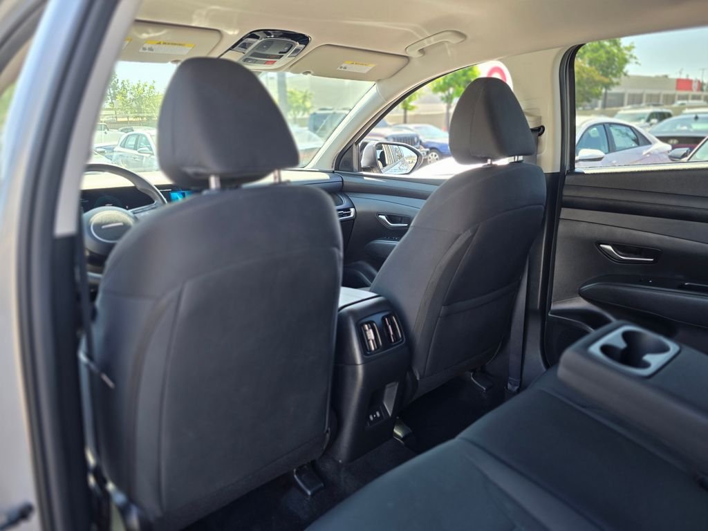 2025 Hyundai Tucson SEL - Photo 18