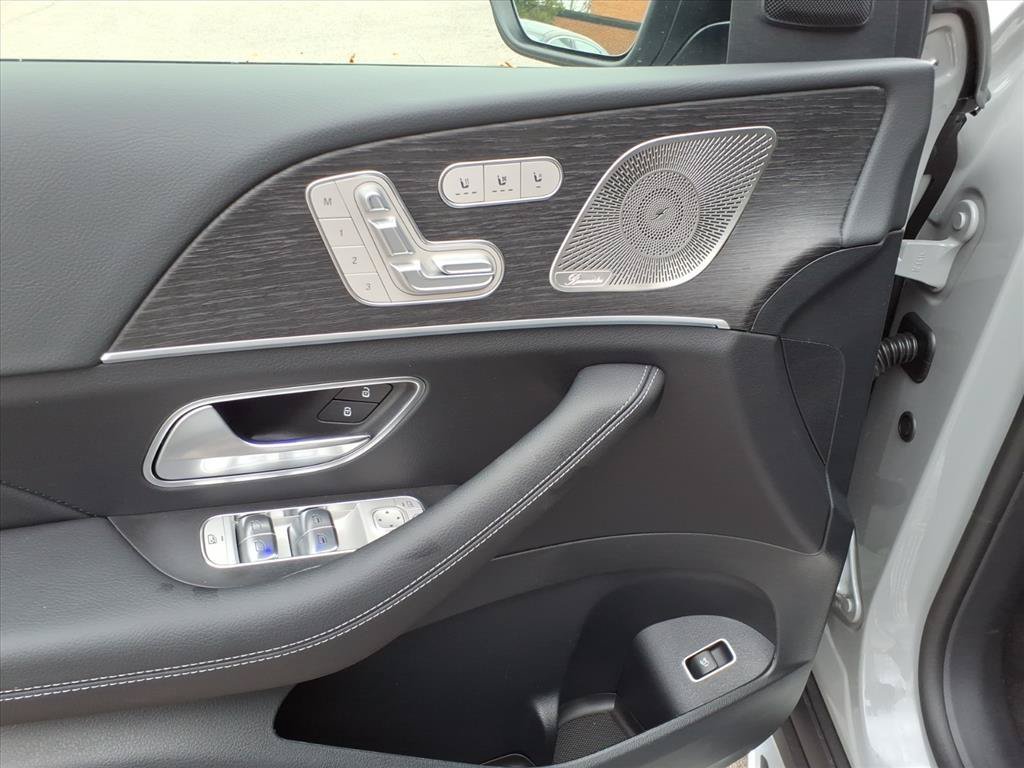 Certified Used 2026 MANUFAKTUR Alpine Grey Mercedes-Benz GLS 450 image 13