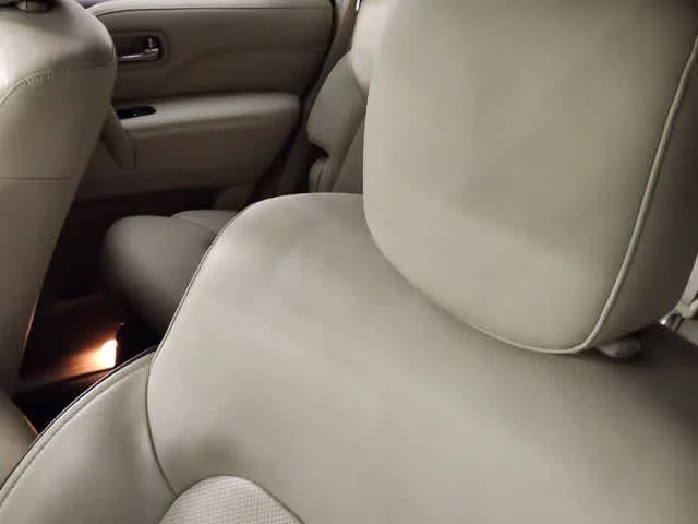 Used 2020 Moonstone White INFINITI LUXE image 15