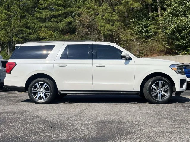Used 2024 White Ford XLT image 2