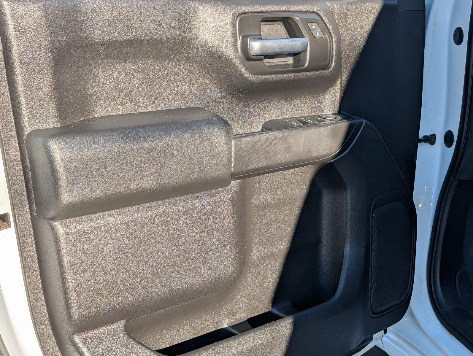 Used 2021 SUMMIT WHITE Chevrolet Custom Trail Boss image 16