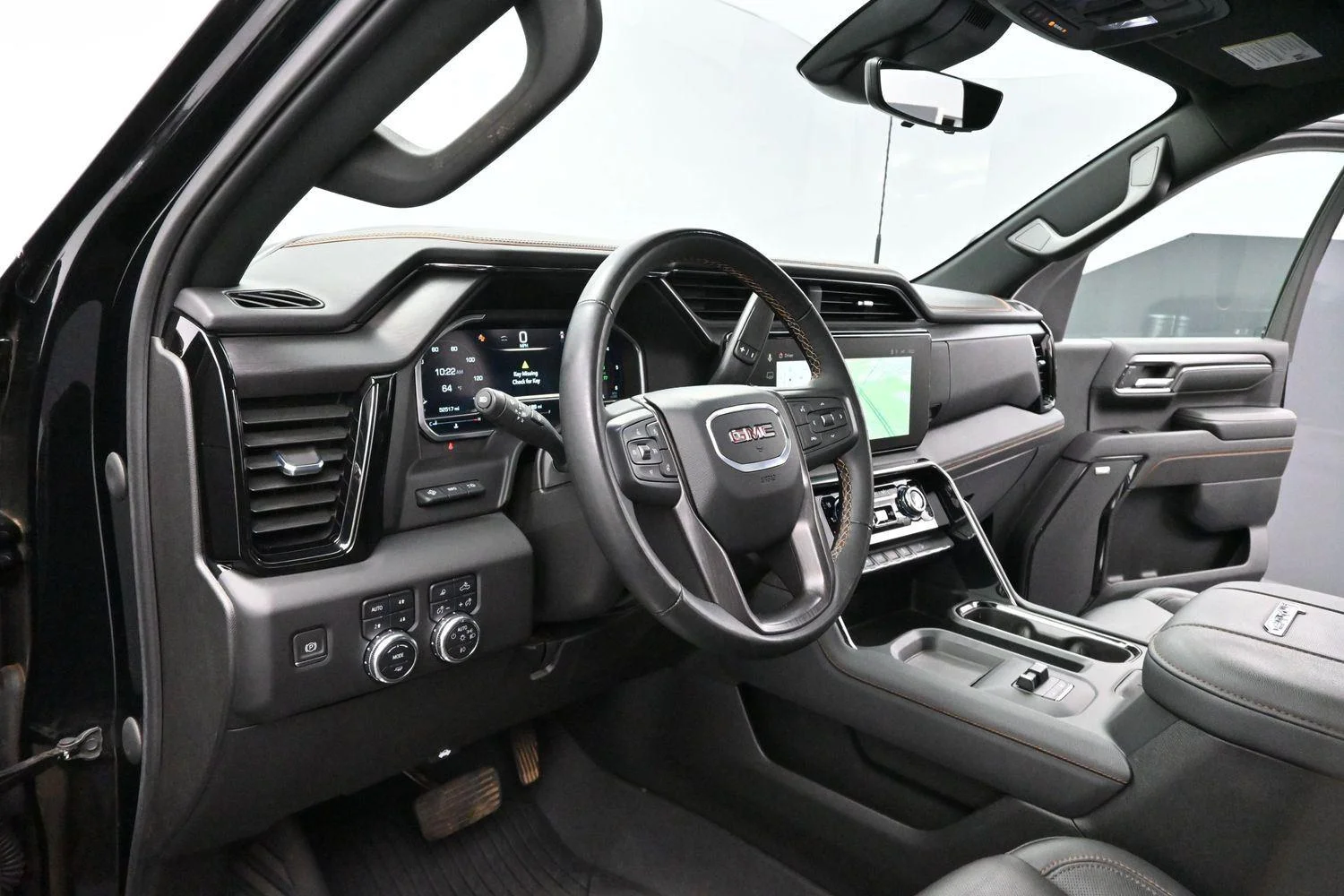 Used 2024 Onyx Black GMC AT4 image 13