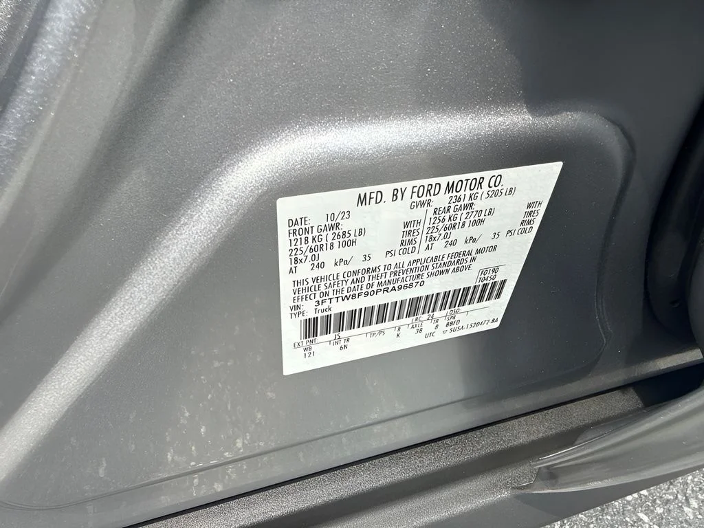 Used 2023 Silver Ford Lariat image 18
