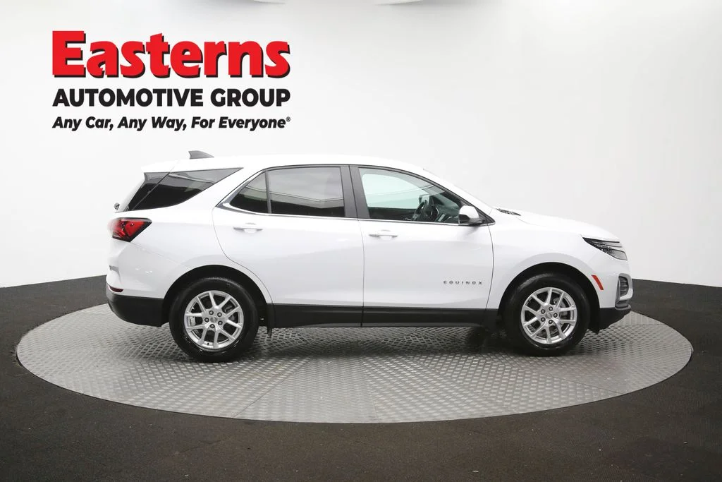 Used 2024 White Chevrolet LT image 43