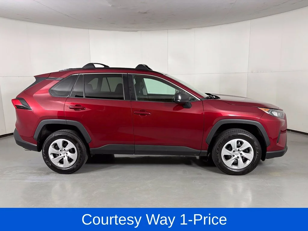 Used 2021 Red Toyota LE image 12