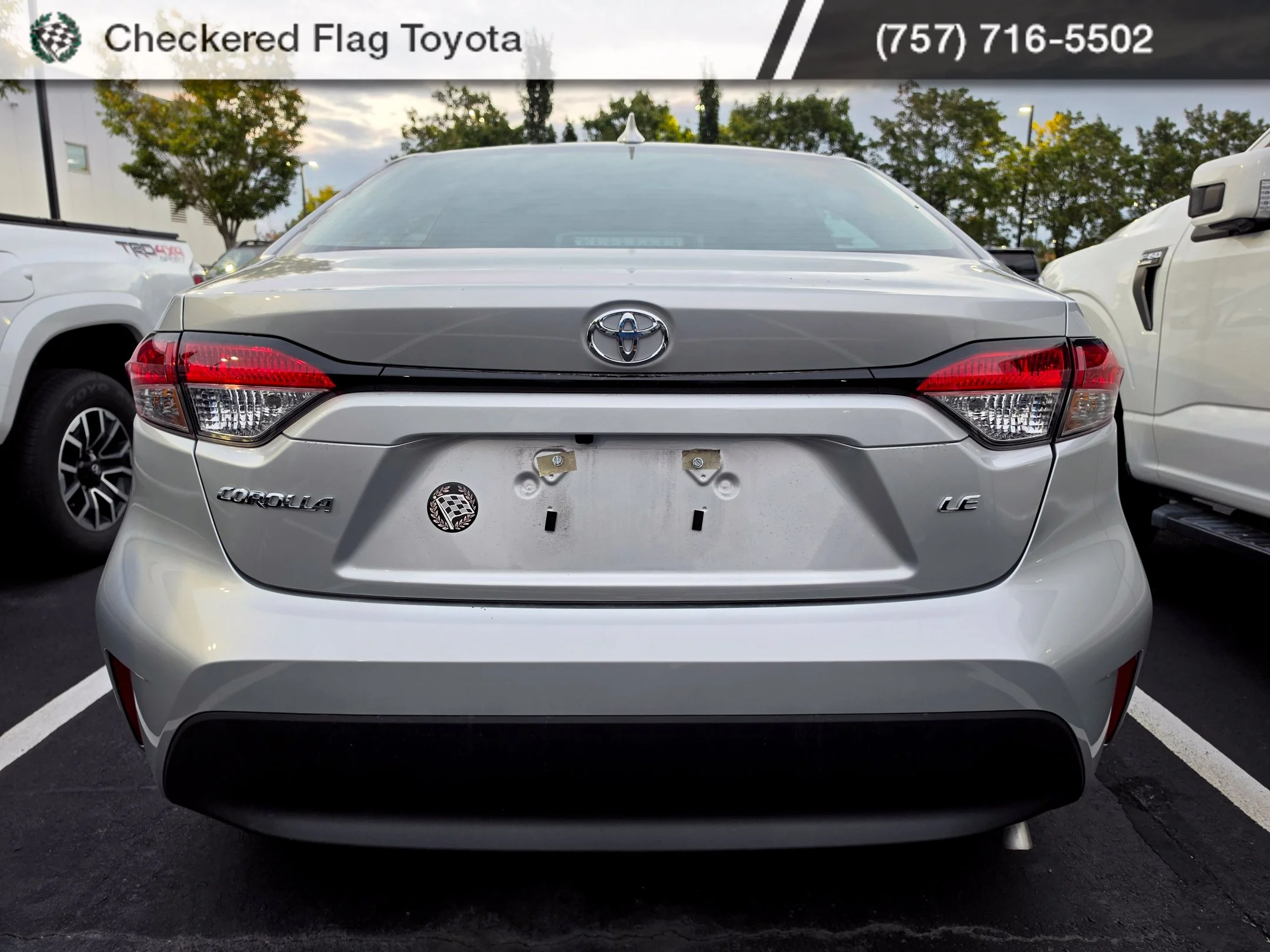Used 2025 Classic Silver Metallic Toyota LE image 5