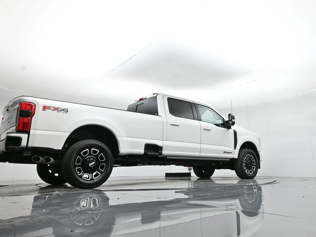 New 2026 Star White Metallic Tri-Coat Ford Platinum image 51