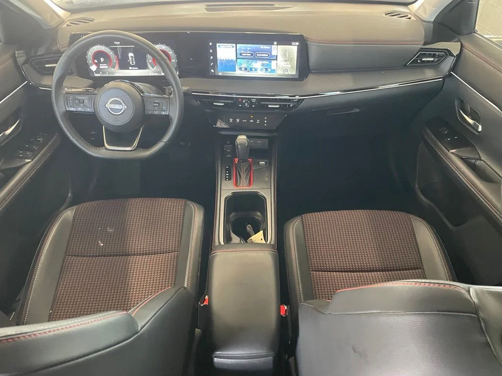 Certified Used 2025 Gray Nissan SR image 11