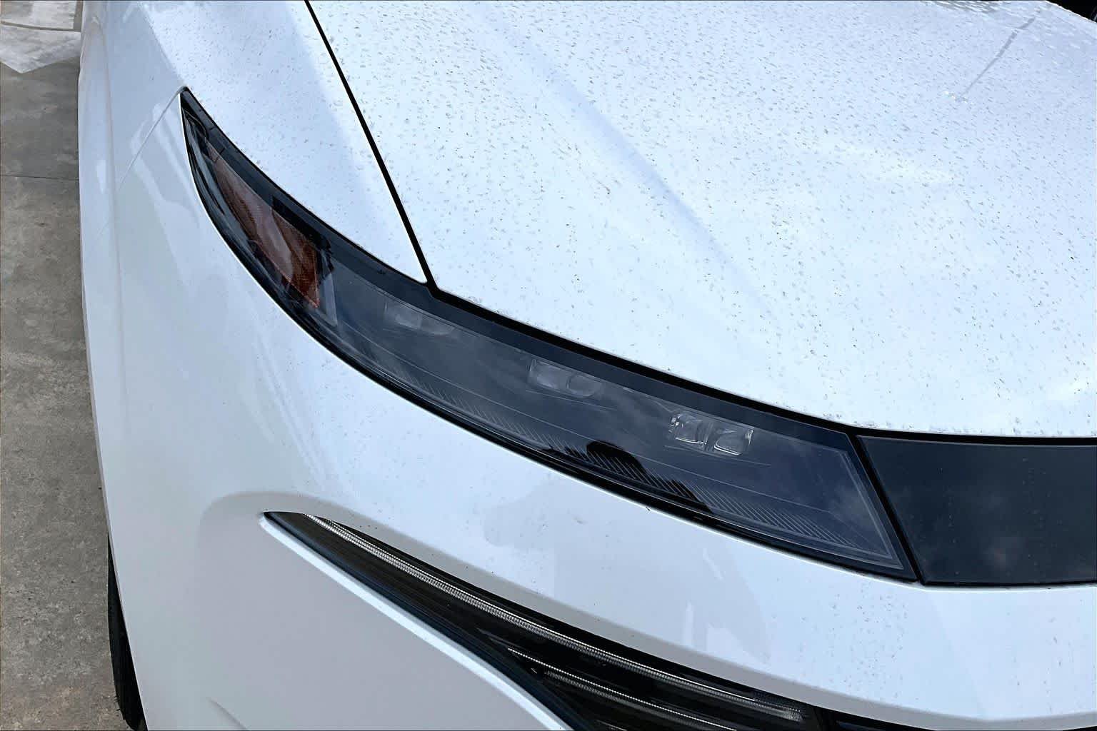 Used 2026 Everest White Pearl Tricoat Nissan SV image 19