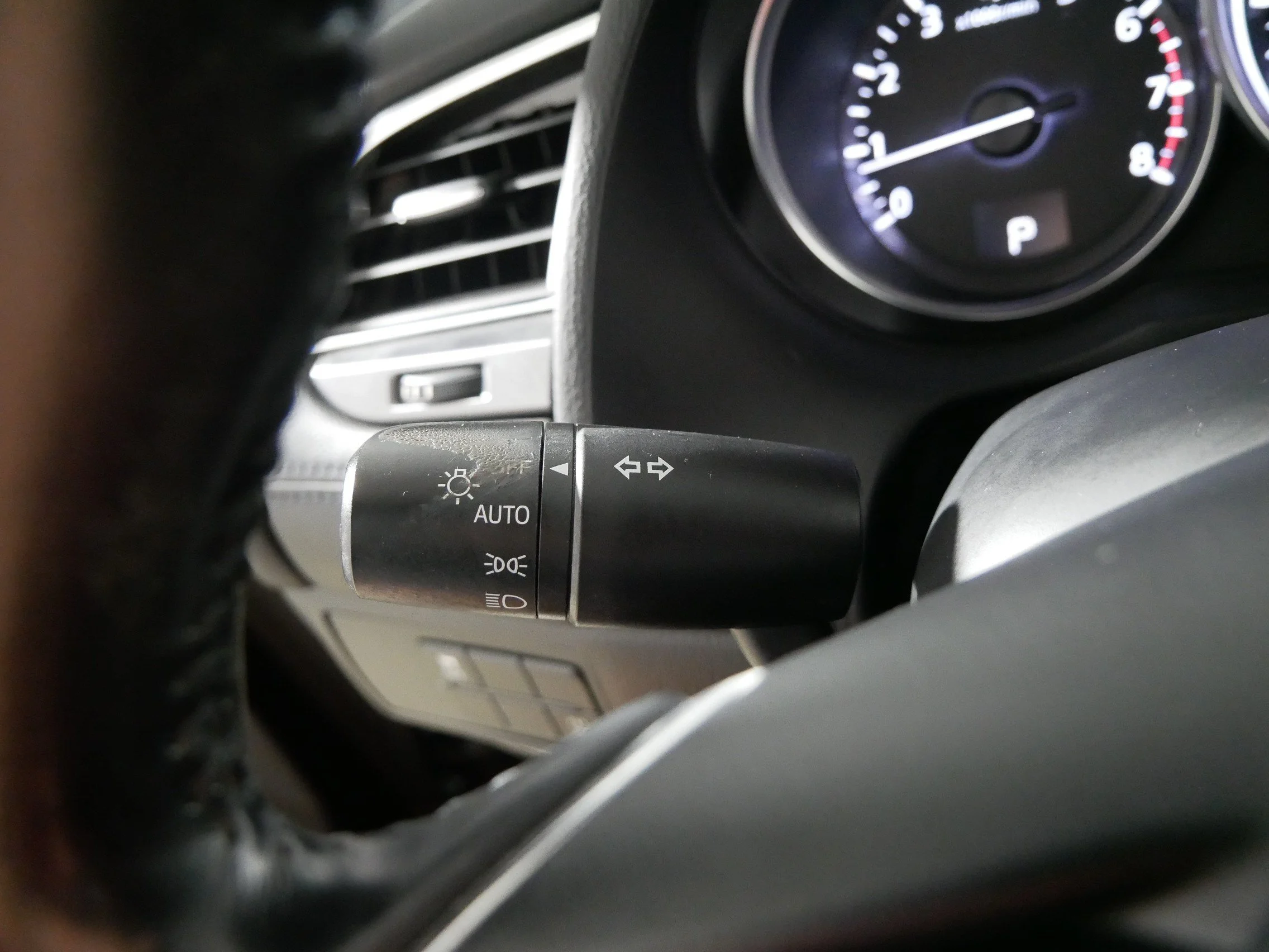 Used 2017 Deep Crystal Blue Mazda Touring image 31