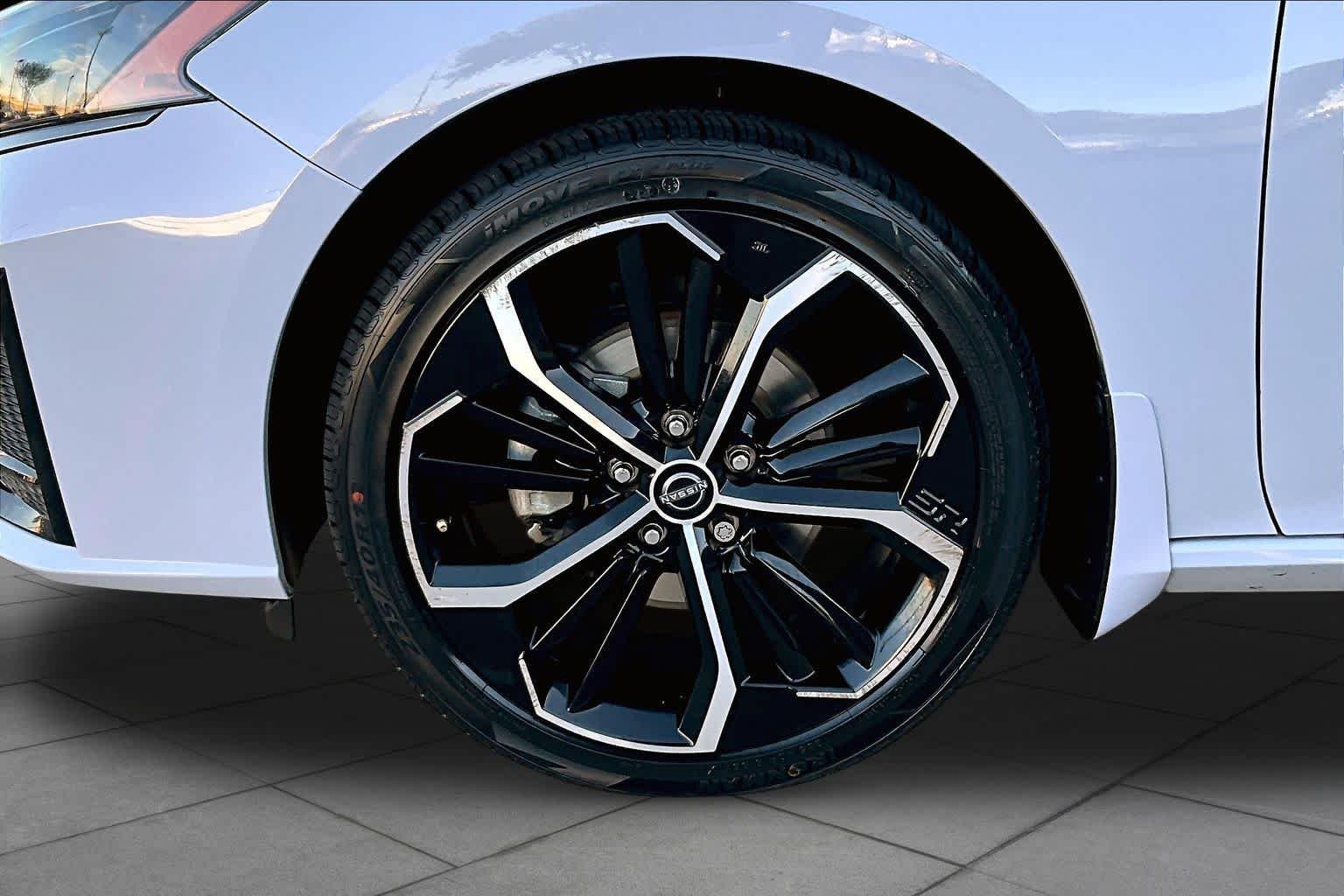 Used 2024 Gray Sky Pearl Nissan 2.5 SR image 11