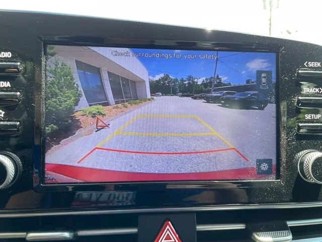 Used 2021 Scarlet Red Hyundai SEL image 23
