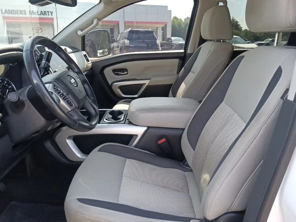 Used 2021 White Nissan SV image 15