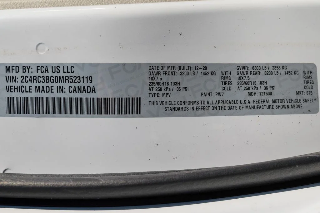 Used 2021 Bright White Clearcoat Chrysler Touring L image 45