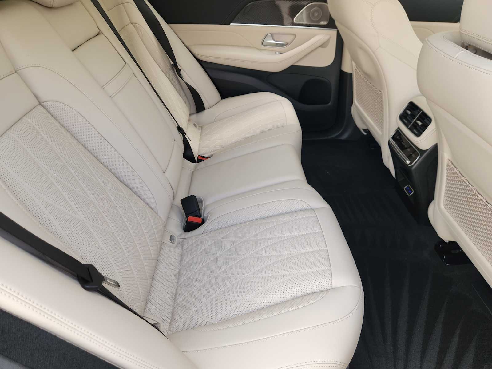 Certified Used 2026 Twilight Blue Metallic Mercedes-Benz AMG® GLE 53 image 29