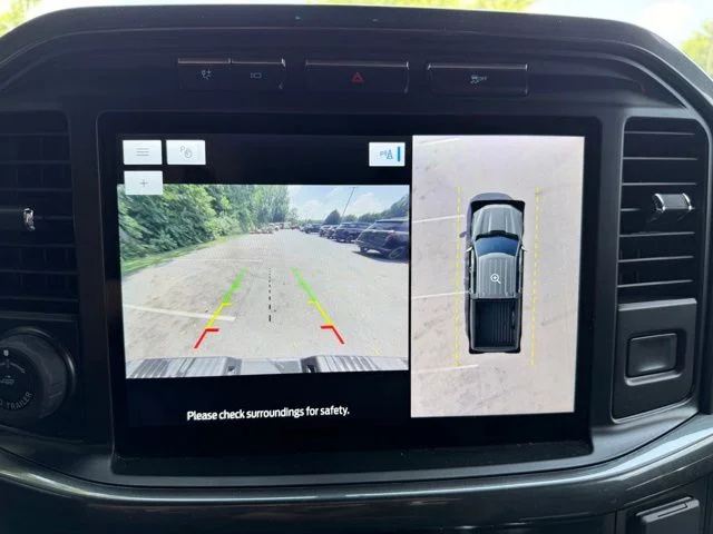 Used 2023 Black Ford XLT image 18
