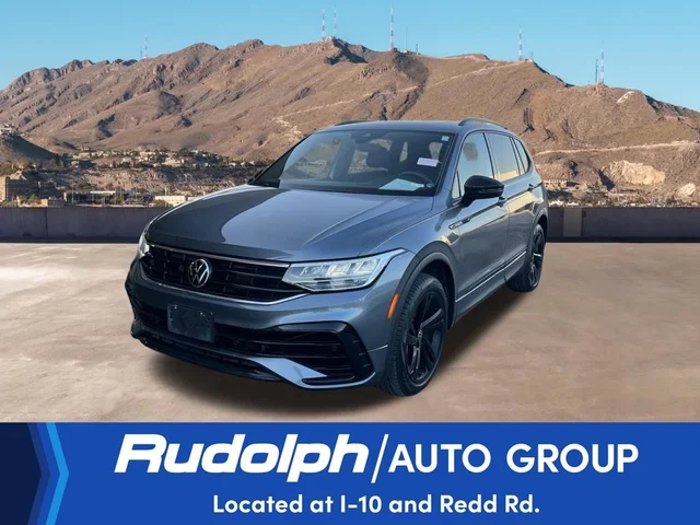 Pre-Owned 2023 Volkswagen Tiguan 2.0T SE R-Line Black