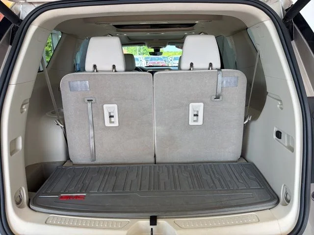 Used 2022 Gray GMC Denali image 5