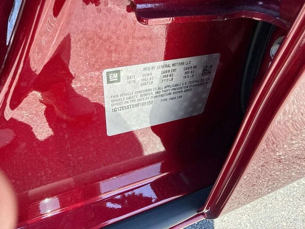 Used 2017 Red Chevrolet LT image 23