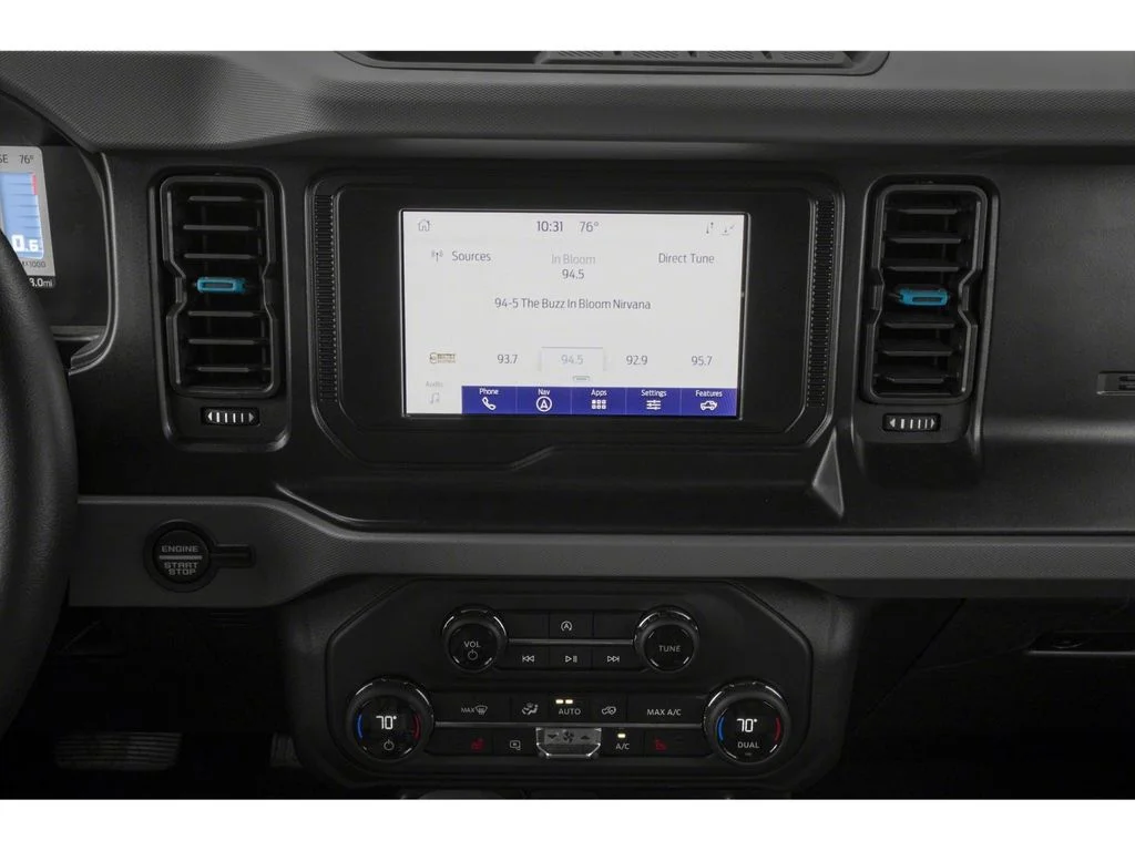 Used 2023 Oxford White Ford Black Diamond image 8