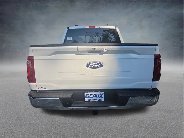 New 2026 Oxford White Ford XLT image 38