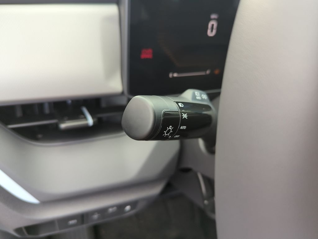 New 2027 Frost Blue / Black Roof Kia S image 21