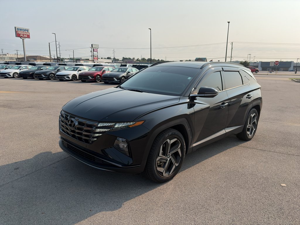 Used 2023 Phantom Black Hyundai Limited image 7