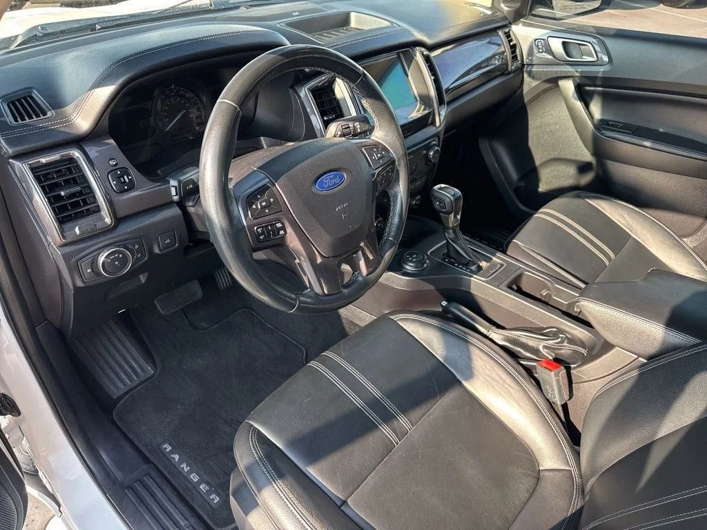 Used 2019 White Ford Lariat image 33