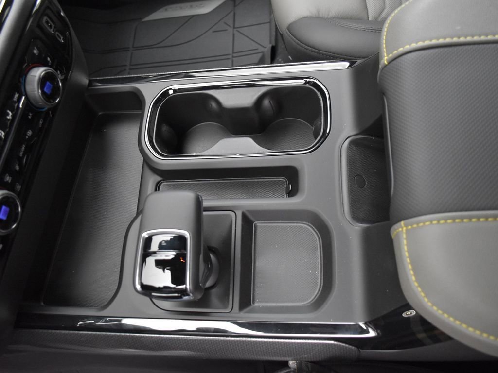 2026 Chevrolet Silverado 1500 ZR2 - Photo 13