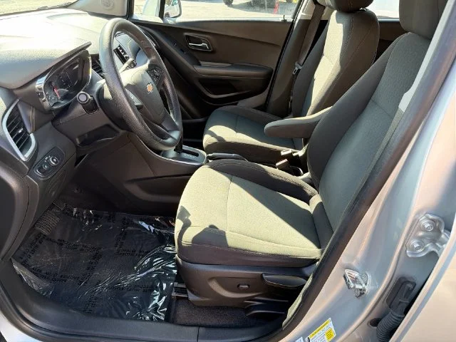 Used 2017 Silver Chevrolet LS image 22