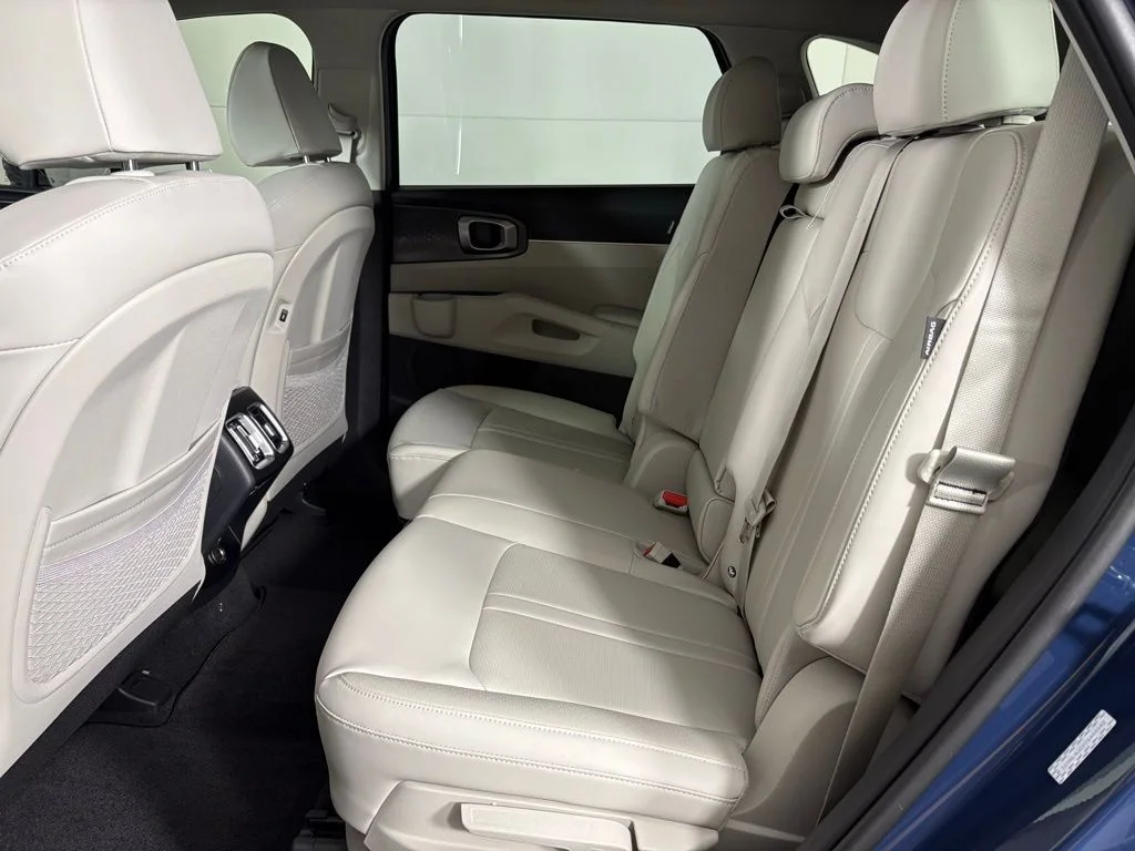 New 2026 Black Kia S image 36