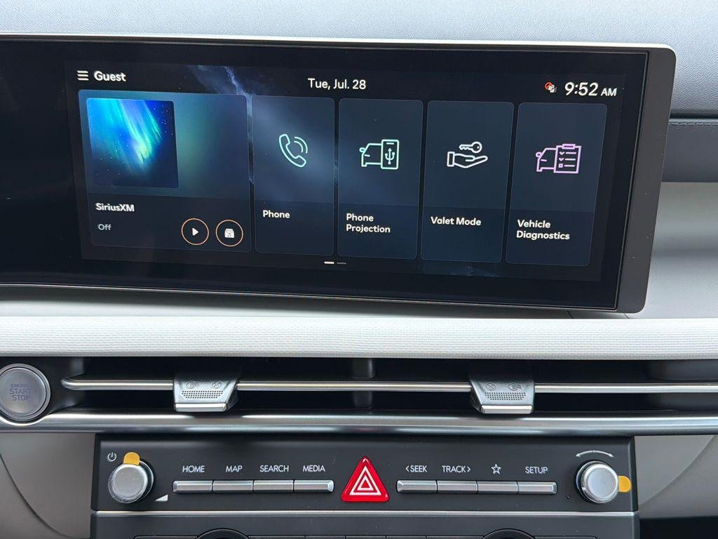New 2026 Gray Hyundai SE FWD image 28