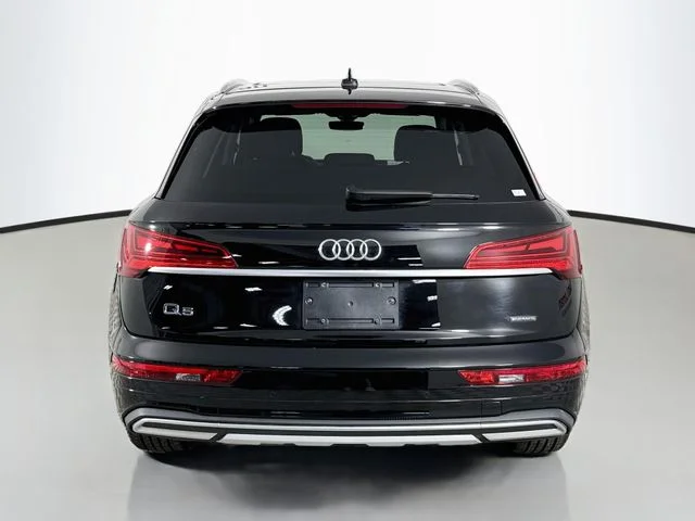 Used 2021  Audi 45 Premium image 6