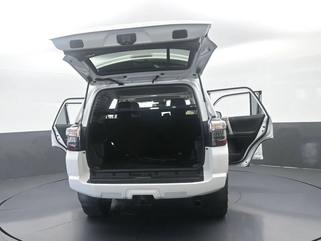 Used 2024 Ice Toyota SR5 Premium image 74