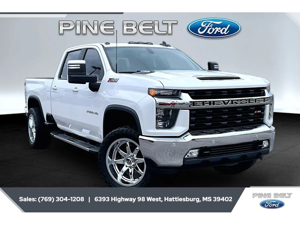 2021 Chevrolet Silverado HD LT 4WD Crew Cab Standard Box's photo
